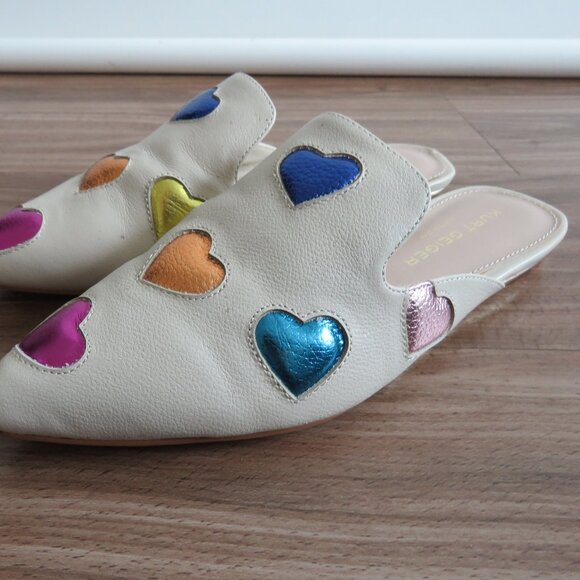 KURT GEIGER Otter Love White Rainbow Heart Flat Mules in Bone Leather Sz US 7 - Picture 3 of 13